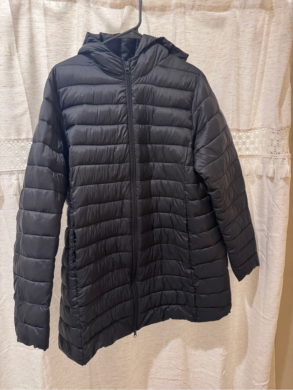 Swiss Tech Women's Black Hooded Packable Puffer Coat